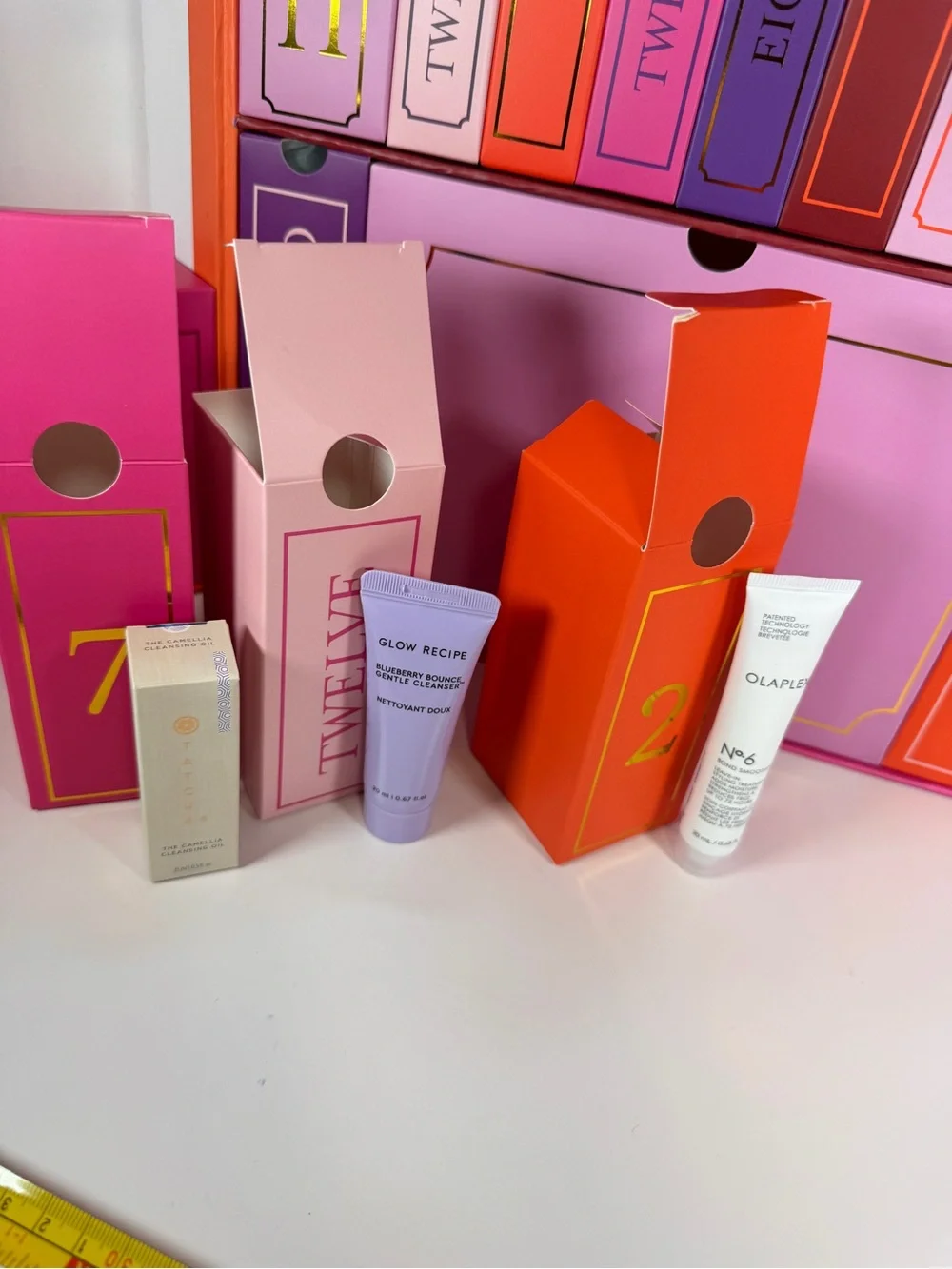 NEW FULL Ipsy Advent Calendar  2025 all new items. Large box.